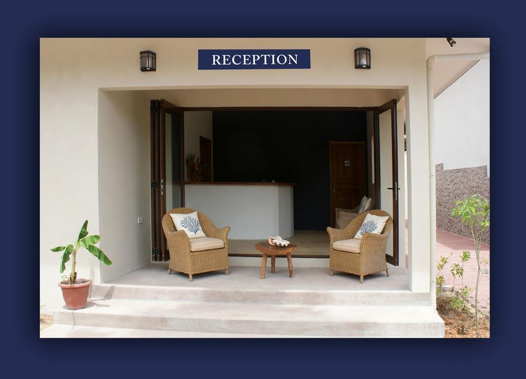 L'Hirondelle Self Catering Guest House Anse Volbert Village Exterior foto