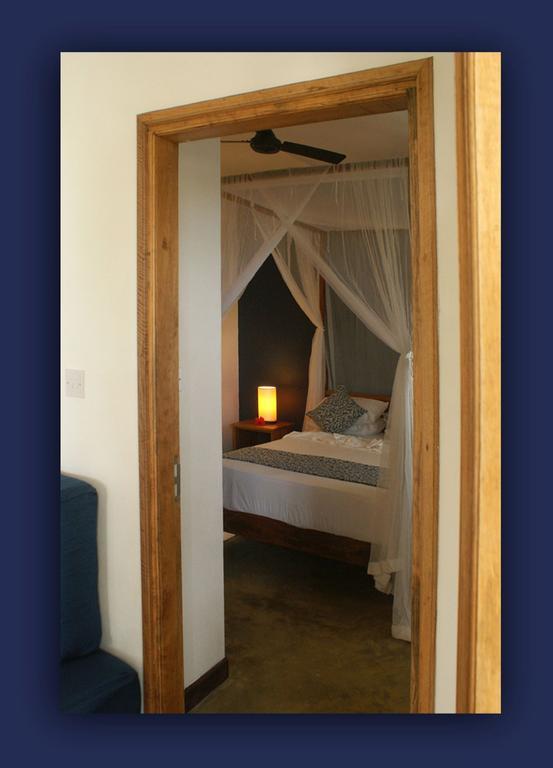 L'Hirondelle Self Catering Guest House Anse Volbert Village Exterior foto