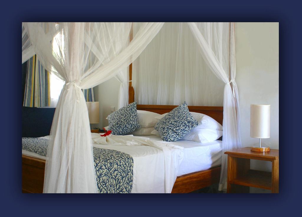 L'Hirondelle Self Catering Guest House Anse Volbert Village Zimmer foto